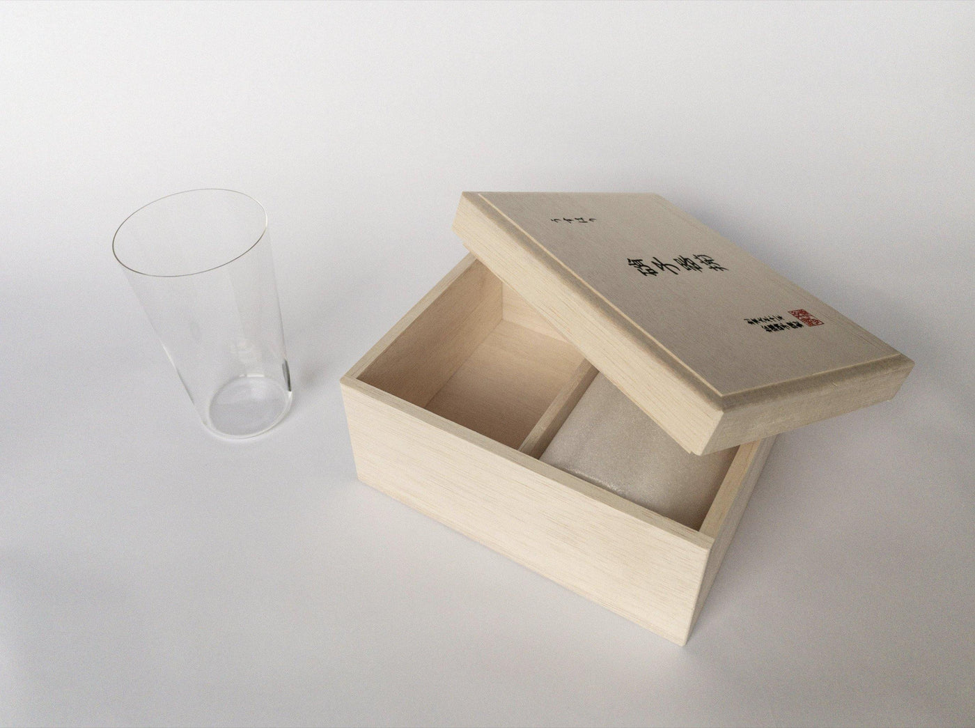 Shoktoku Glass Usuhari Tumblers With Box, Medium